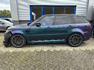 krockskadad bil bromfiets Land Rover Range Rover sport Range Rover Sport SVR 5.0 575PK Carbon Vol Opties 2019/2