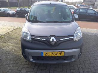 occasion passenger cars Renault Kangoo FAMILY-12TCE EXPRESSION 2014/5
