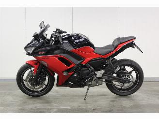 dommages motocyclettes  Kawasaki Ninja 650 2024 1.000 km lichte schade 2024/4