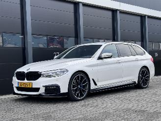 krockskadad bil bedrijf BMW 5-serie 518d M Performance Sport 2019/1